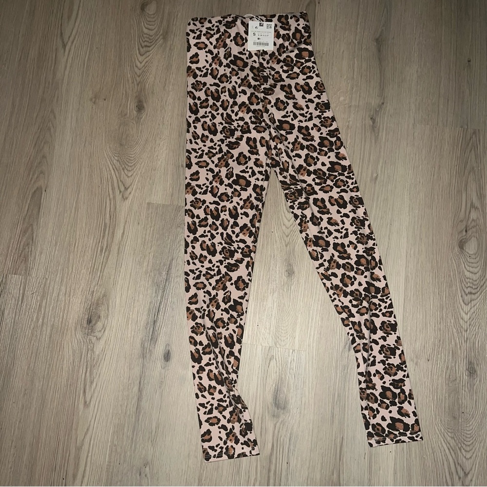 ZARA Leopard Print Leggings NWT S